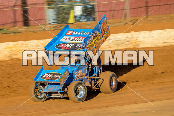 sprintcar 24 t24 brad whitchurch - 11 - Carrick Practice Session - 20th December 2014-18