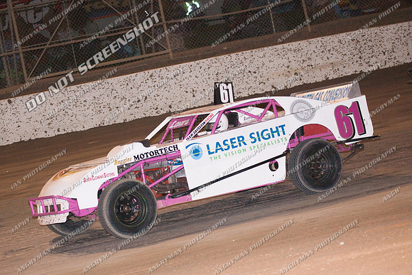 AMCA 61 T61 - 9 - Latrobe 4th December 2011 - Wyllie Tiles Fireworks-4