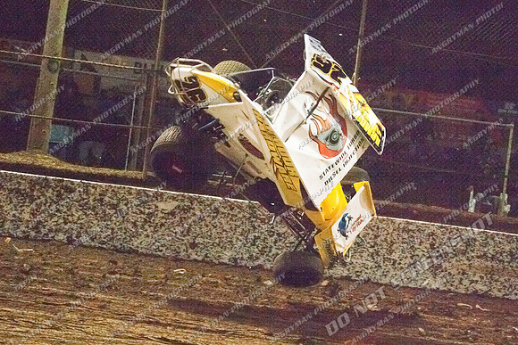 sprintcar 26 t26 chris house - 4 - Latrobe 22nd Oct 2011-12
