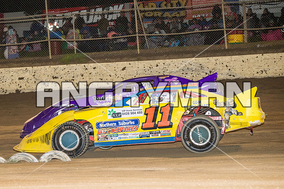 Super Sedan 11 T11 - 30 - Latrobe - 9th April 2016-8