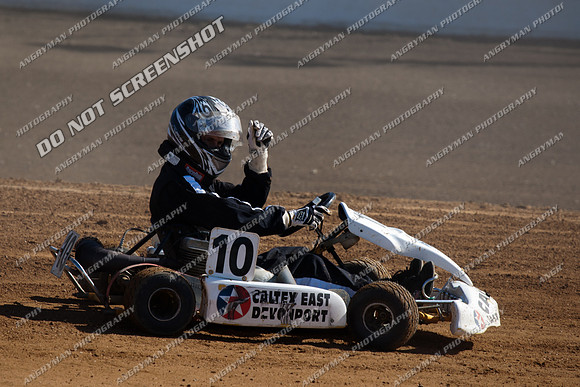 Kart 10 - 9 - Latrobe 4th December 2011 - Wyllie Tiles Fireworks