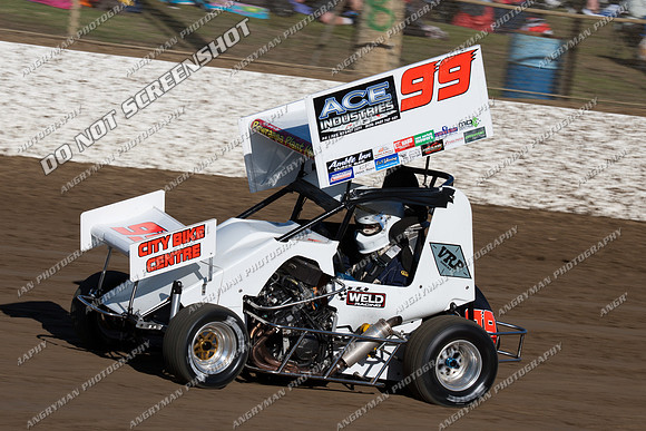 formula 500 99 cody dransfield - 9 - Latrobe 4th December 2011 - Wyllie Tiles Fireworks-2