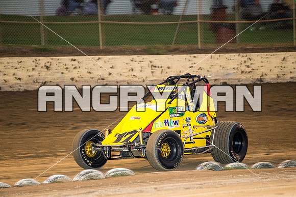 wingless 17 T17 - 26 - Latrobe - 19th March 2016-5