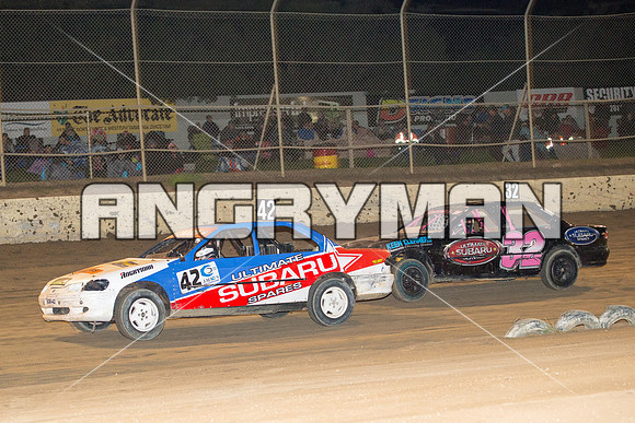Street Stock 42 T42 - 30 - Latrobe - 9th April 2016-14