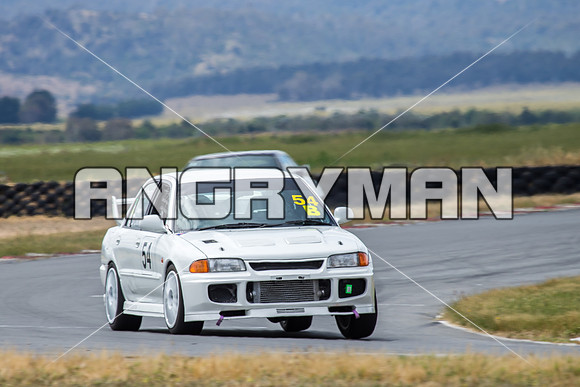 54 - LCCT - 30th November 2014 - Symmons Plains
