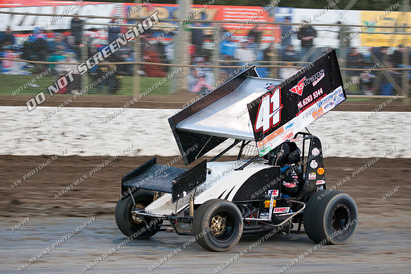 sprintcar 41 t41 damien robins - 9 - Latrobe 4th December 2011 - Wyllie Tiles Fireworks-6