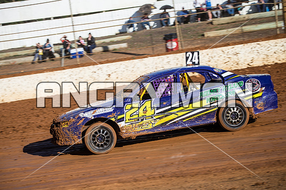 Street Stock 24 T24 - 27 - Carrick - 26th March 2016-8