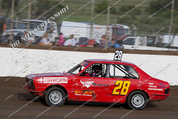 Junior 28 T28 - 7 - Hobart 19th November 2011