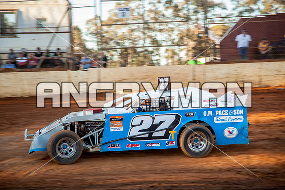 AMCA 27 T27 - 12 - Carrick - 26th Dec 2014-16