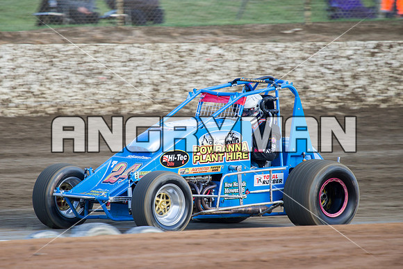 wingless 24 t24 brad whitchurch - 4 - Latrobe - 25th October 2014