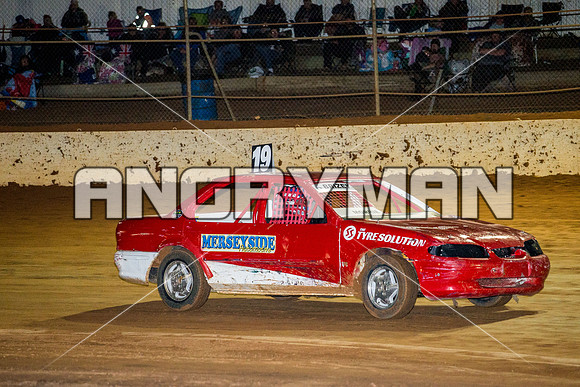 Street Stock 19 T19 - 28 - Carrick - 27th March 2016-4