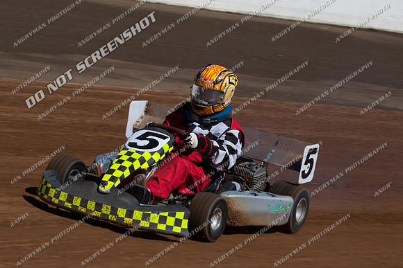 kart 5 - 9 - Latrobe 4th December 2011 - Wyllie Tiles Fireworks
