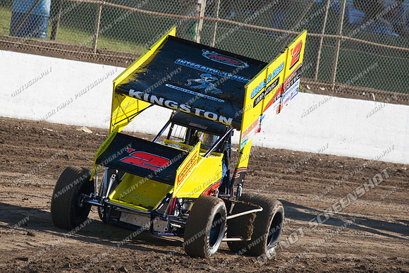 2, kingston, nick, sprintcar, t2, t02 - 4 - Latrobe 22nd Oct 2011