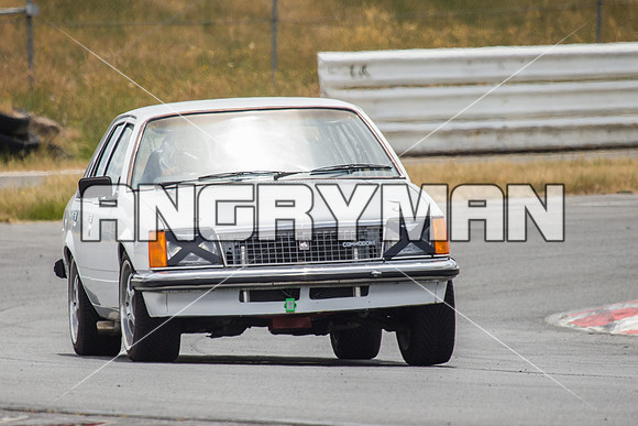 66 - LCCT - 30th November 2014 - Symmons Plains