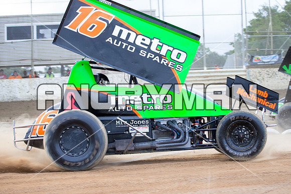 sprintcar 16 t16 Adam Alexander - 9 - Latrobe - 6th December 2014-10