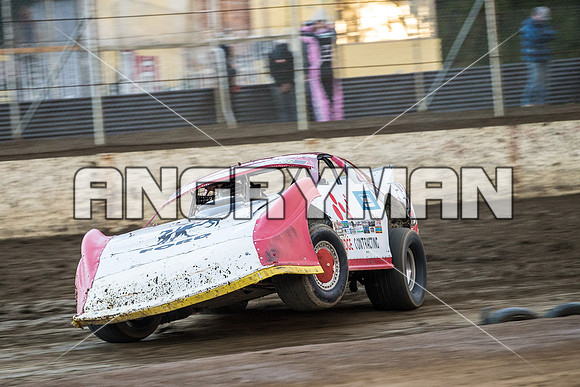 Super Sedan 24 T24 - 29 - Hobart - 2nd April 2016-4