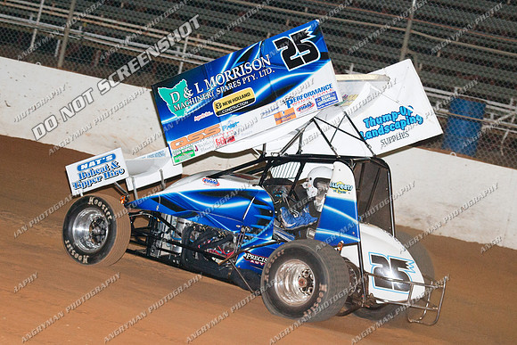 sprintcar 25 t25 anthony frost - 8 - Carrick Club Night 2nd December 2011-4
