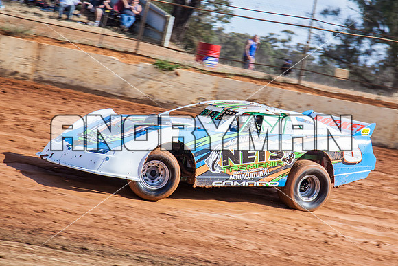 super sedan 8 T8 Steve Latham - 8 - Carrick - 29th November 2014