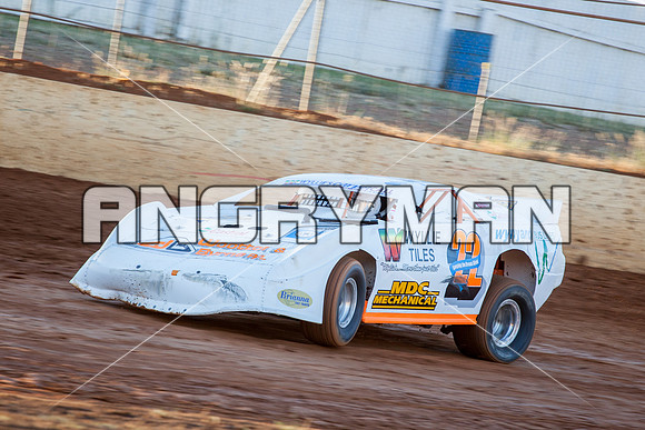 super sedan 22 t22 callum harper - 11 - Carrick Practice Session - 20th December 2014-3