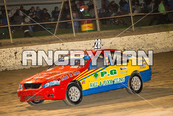 Street Stock 28 T28 - 30 - Latrobe - 9th April 2016-2