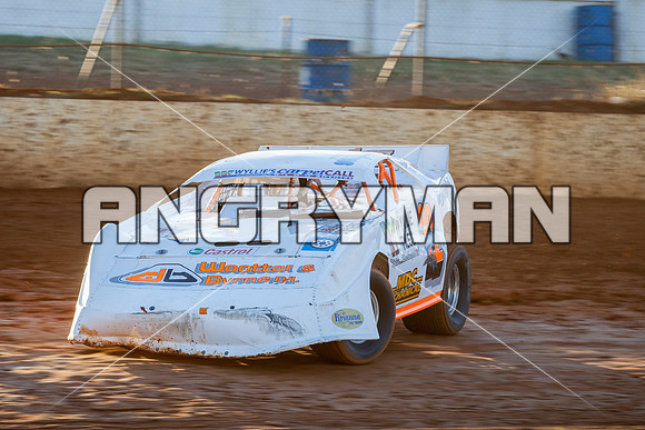 super sedan 22 t22 callum harper - 11 - Carrick Practice Session - 20th December 2014-10
