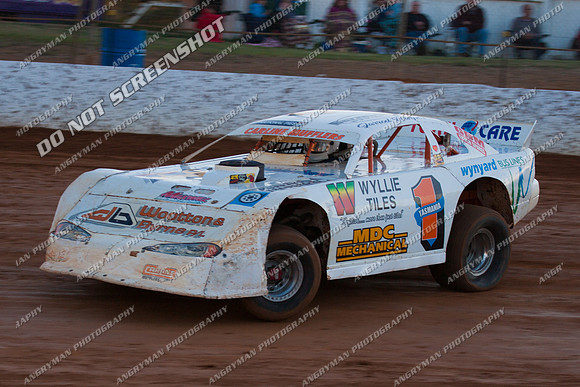 super sedan 1 t1 t01 2 t2 t02 jarrod harper - Carrick Nov 5th-3