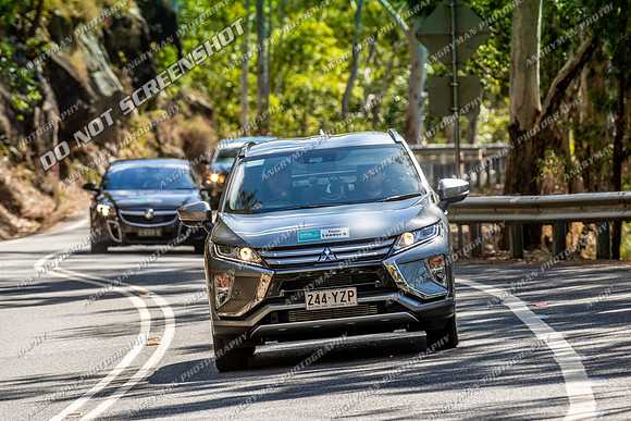 TOUR LEADER 8 - TS02 - Gillies Range - JL