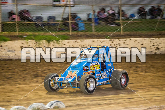 wingless 24 T24 - 26 - Latrobe - 19th March 2016-7