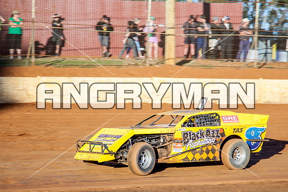 AMCA 8 T8 - 12 - Carrick - 26th Dec 2014-16
