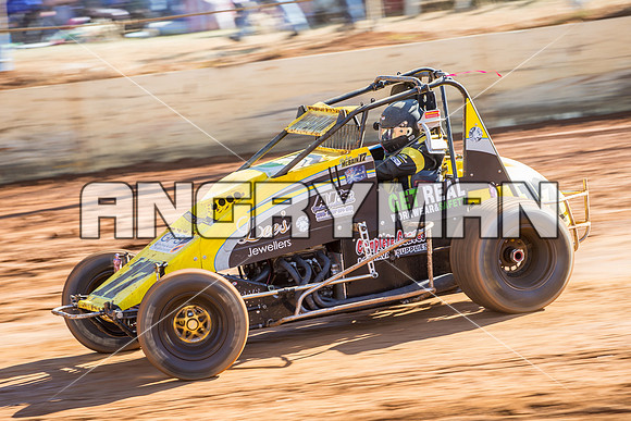 wingless 17 T17 - 12 - Carrick - 26th Dec 2014-3