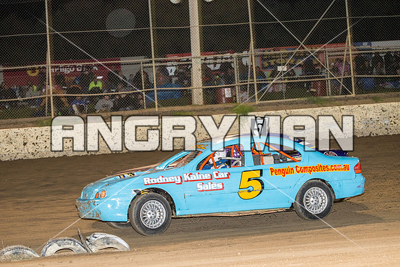 Street Stock 5 T5 - 30 - Latrobe - 9th April 2016-4