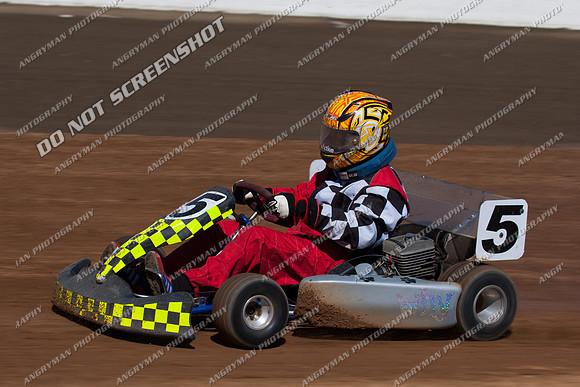 kart 5 - 9 - Latrobe 4th December 2011 - Wyllie Tiles Fireworks-3