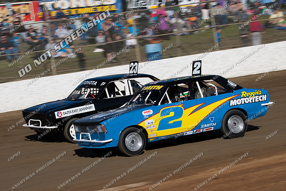 junior 2 t2 t02 - 9 - Latrobe 4th December 2011 - Wyllie Tiles Fireworks