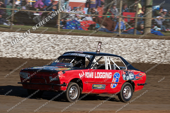junior 6 t6 t06 - 9 - Latrobe 4th December 2011 - Wyllie Tiles Fireworks-2