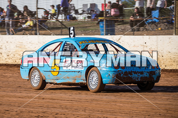 Street Stock 5 T5 - 31 - Carrick - 23rd April 2016-5