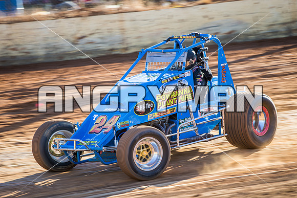 wingless 24 T24 - 12 - Carrick - 26th Dec 2014-6