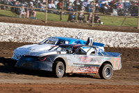 Tassie Six 17 T17 - 9 - Latrobe 4th December 2011 - Wyllie Tiles Fireworks-3