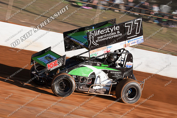 sprintcar 77 t77 shaun dobson - Carrick Nov 6th-7