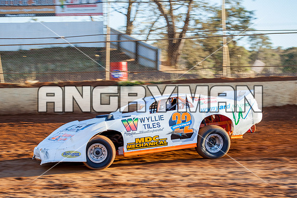 super sedan 22 t22 callum harper - 11 - Carrick Practice Session - 20th December 2014-8