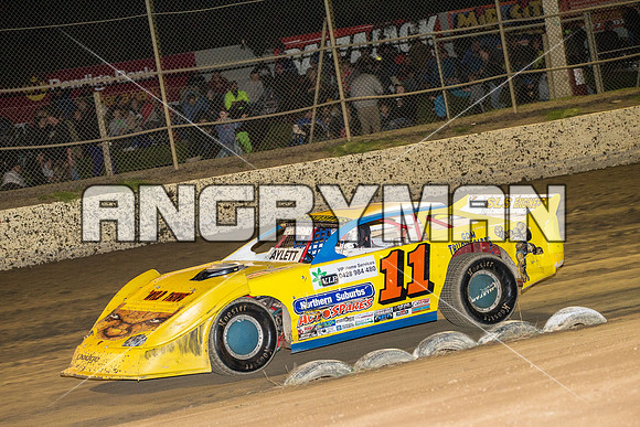 Super Sedan 11 T11 - 30 - Latrobe - 9th April 2016-2