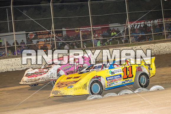 Super Sedan 11 T11 - 30 - Latrobe - 9th April 2016-5