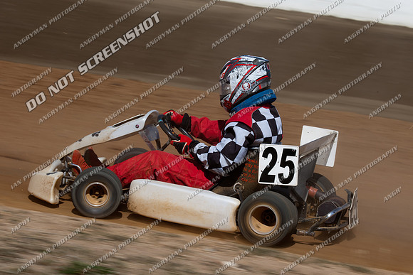 kart 25 - 9 - Latrobe 4th December 2011 - Wyllie Tiles Fireworks-2