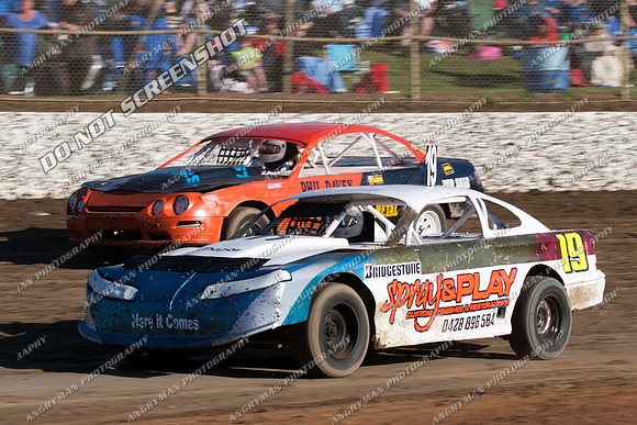 tassie six 19 t19 - 9 - Latrobe 4th December 2011 - Wyllie Tiles Fireworks