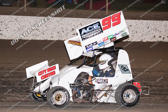 formula 500 99 cody dransfield - 9 - Latrobe 4th December 2011 - Wyllie Tiles Fireworks-3