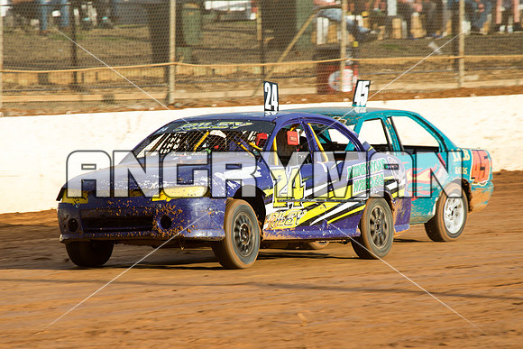 Street Stock 24 T24 - 28 - Carrick - 27th March 2016