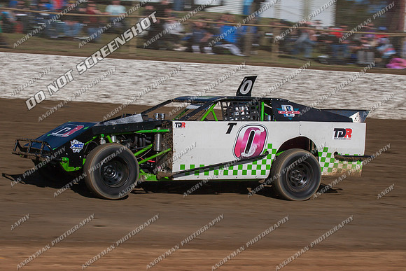 amca 0 t0 t00 - 9 - Latrobe 4th December 2011 - Wyllie Tiles Fireworks