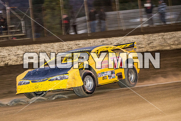 Super Sedan 71 T71 - 29 - Hobart - 2nd April 2016-4
