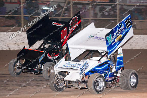 sprintcar 25 t25 anthony frost - 9 - Latrobe 4th December 2011 - Wyllie Tiles Fireworks-10