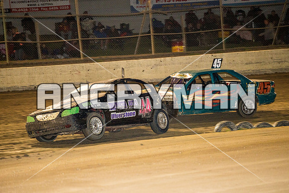 Street Stock 44 T44 - 30 - Latrobe - 9th April 2016-5