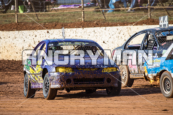 Street Stock 24 T24 - 31 - Carrick - 23rd April 2016